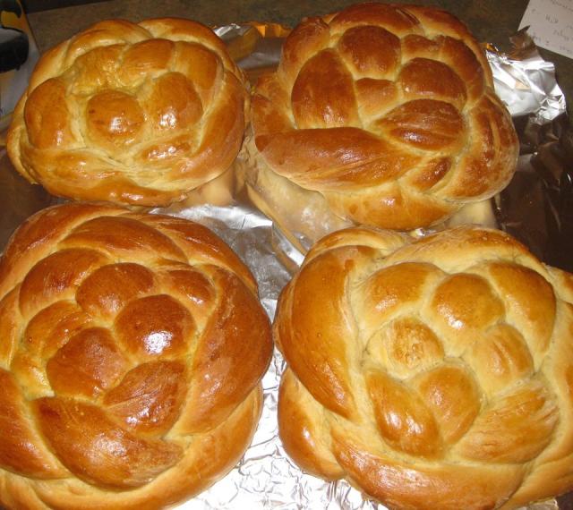 Challah bread