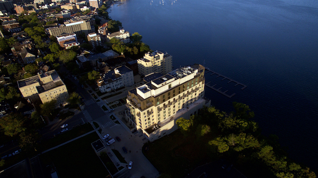 Aerial view of the Edgewater Hotel with Lake Mendota on the right (Aaron Hathaway/Madison Commons)