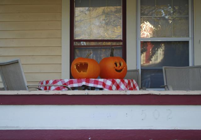 Wisconsin spirit meets Halloween spirit at this home.