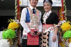 Hmong couple, New Year