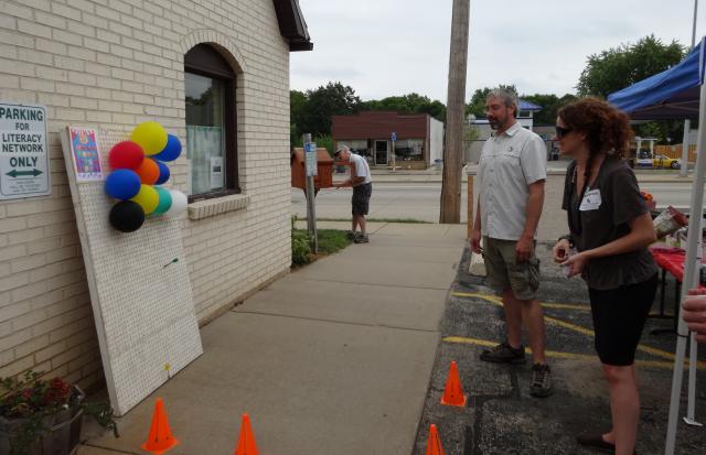 Attendees arrive at Literacy Network's open house on Sept. 8 (Mengyuan Zhang/Madison Commons