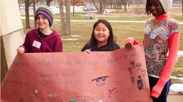 Madison youth plan their opportunities to get closer to nature. (Justin Svingen/Public Health)