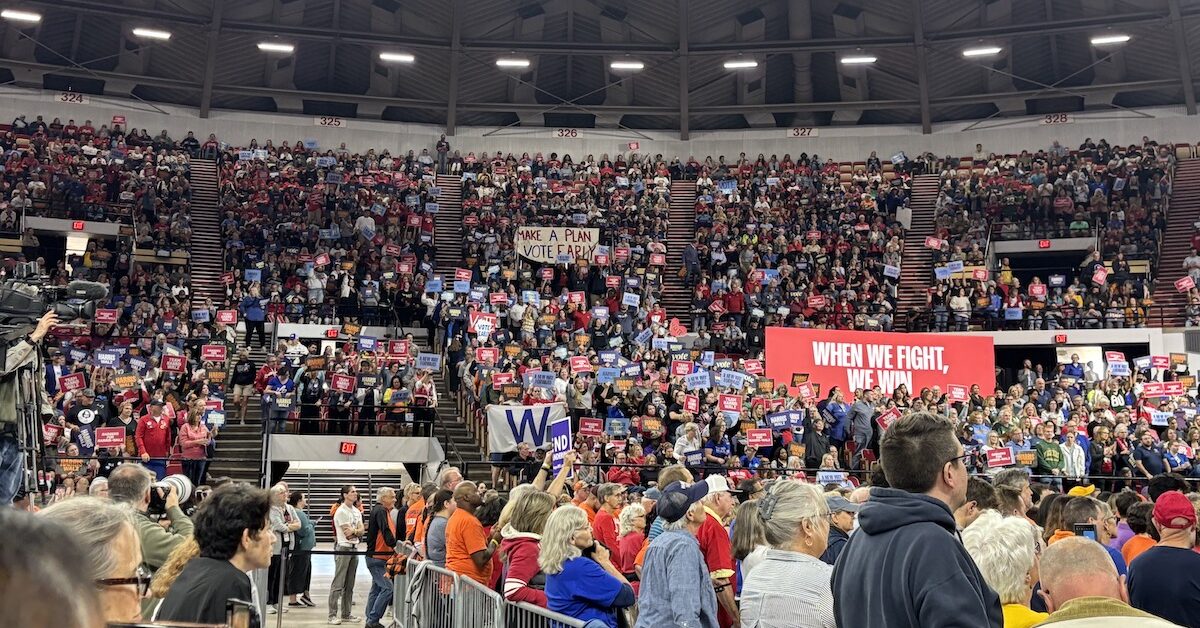 Obama and Walz rally in Madison, firing up their supporters on Wisconsin’s first day of in-person voting